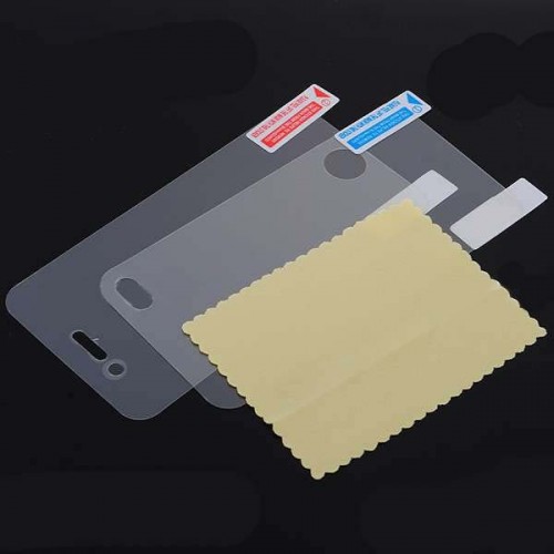 Ochranná fólia s čistiacou handričkou pre iPhone 4