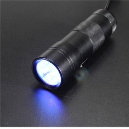 12-LED UV svietidlo