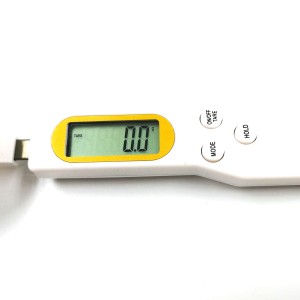 Digitálna lyžica s váhou do 500g presnosť 0,1g